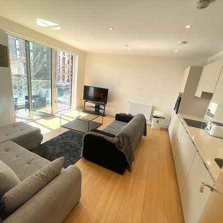 Luxury London Apartment - Steps To East Croydon Train Station المظهر الخارجي الصورة
